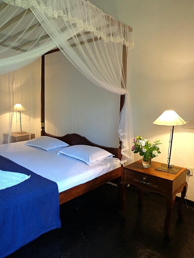 Shehani Beach Bungalow Тангале Екстериор снимка